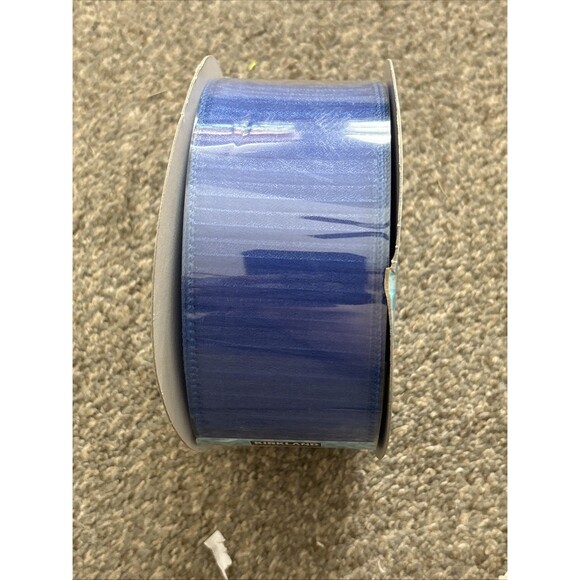 Kirkland Signature Wire-Edged  Ribbon, 2.5" x 50Y, Style # 24S20 - Picture 4 of 4